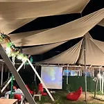 Zeyos Hotel *